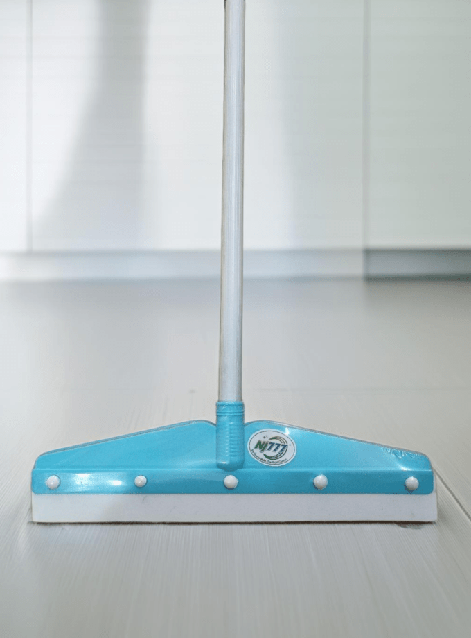 Fresh Volvo Wiper ( PVC Metal Stick )