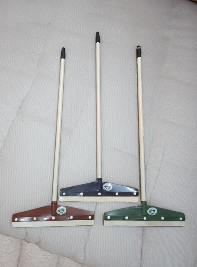 Semi Volvo Wiper ( PVC Metal Stick )