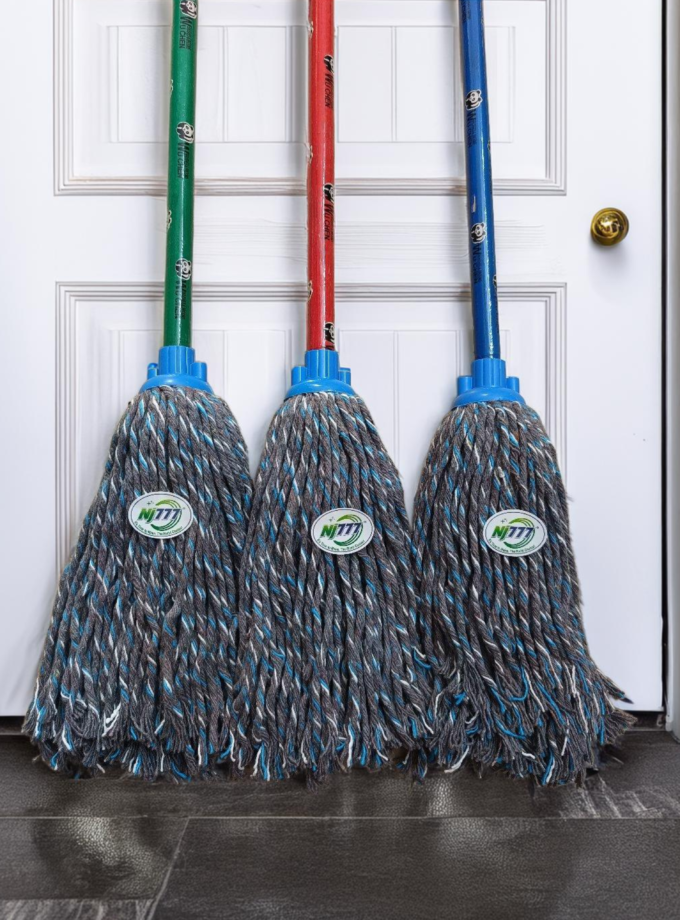 SSM Kotak Mop ( Wooden Stick )