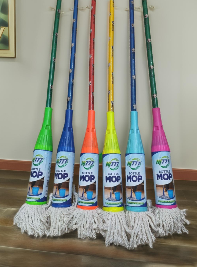 Bottle Mop ( Wooden Stick )