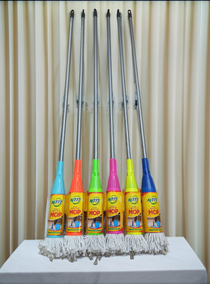 SSM Bottle Mop ( PVC Metal Stick )